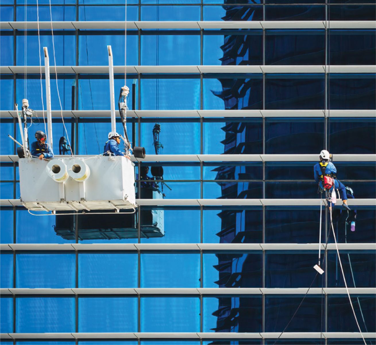 Cradle Systems: A Safe and Adaptable Solution for Vertical Access